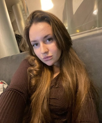 Жгучая, раскрепощенная красотка с шикарной фигурой готова исполнить все твои желания. Остановись на мгновение и погрузись в мир наслаждения со мной. Позвони и ты не пожалеешь! 2359, 23 года