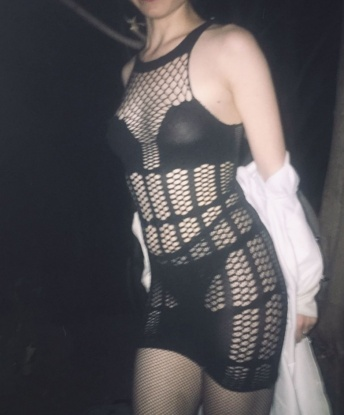 💋
Мои фото – это всё живое доказательство моей красоты и ухоженности. Я очаровательна внешне и тщательно заботлюсь о своем теле. Со мной ты окунешься в мир невероятных ощущений и нежности. ✨
Хочешь полностью расслабиться и забыть обо всех проблемах? Я предлагаю интимные услуги высокого класса, включая классический секс, оральные ласки, эротический массаж и многое другое. 💦
Мои клиенты всегда остаются довольными, и могут подтвердить высокое качество моих услуг. Я настоящая профессионалка, и гарантирую анонимность и конфиденциальность каждому из вас. 👄
Раскрою перед тобой все свои тайны и сделаю твои самые смелые фантазии реальностью. Жду тебя в Москве для незабываемого и заводного вечера! ✨ 8545, 24 года